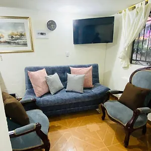  Apartamento Casa Grande Y Confortable 2